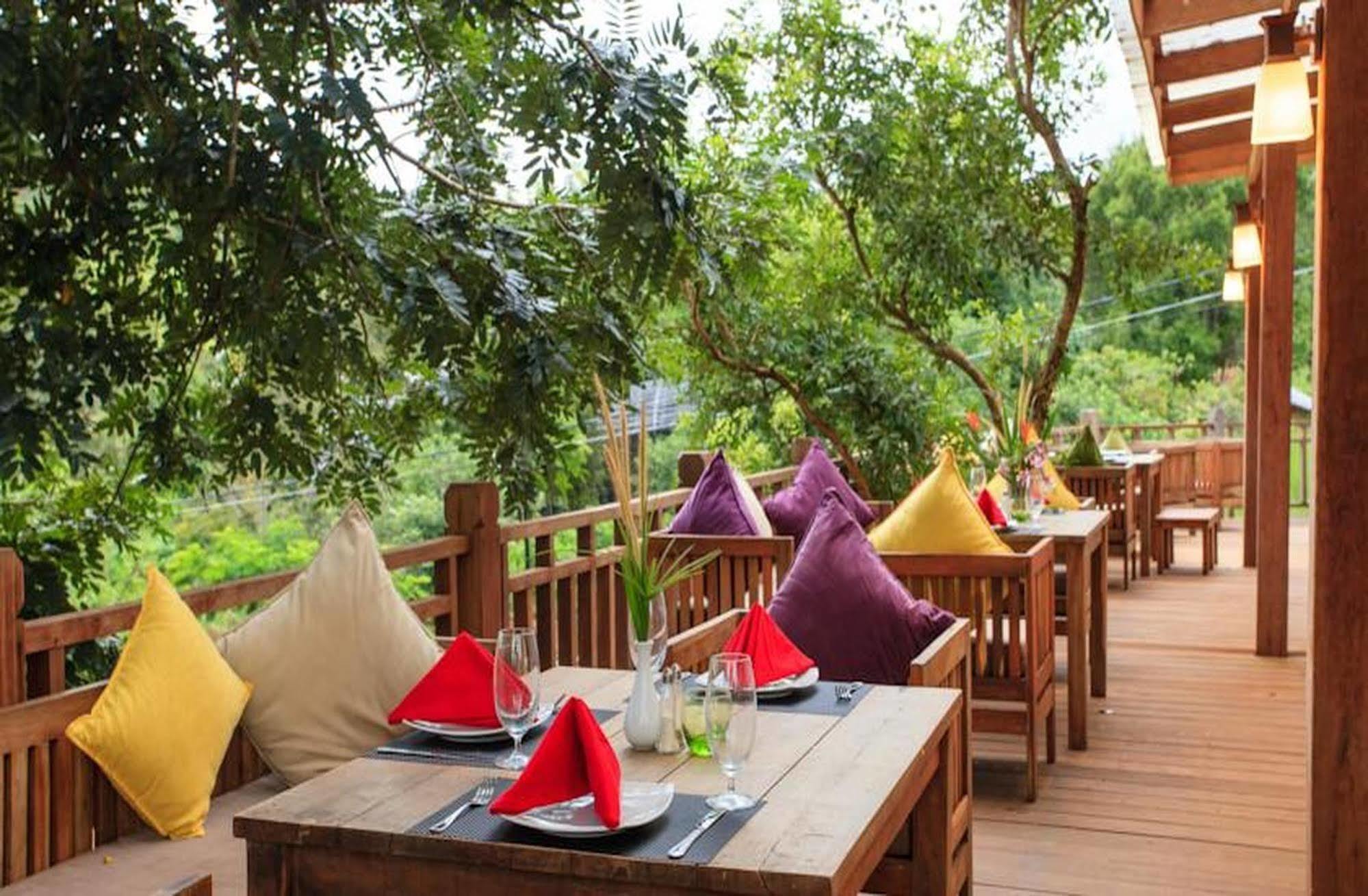 Mayura Hill Resort Senmonorom Exterior foto