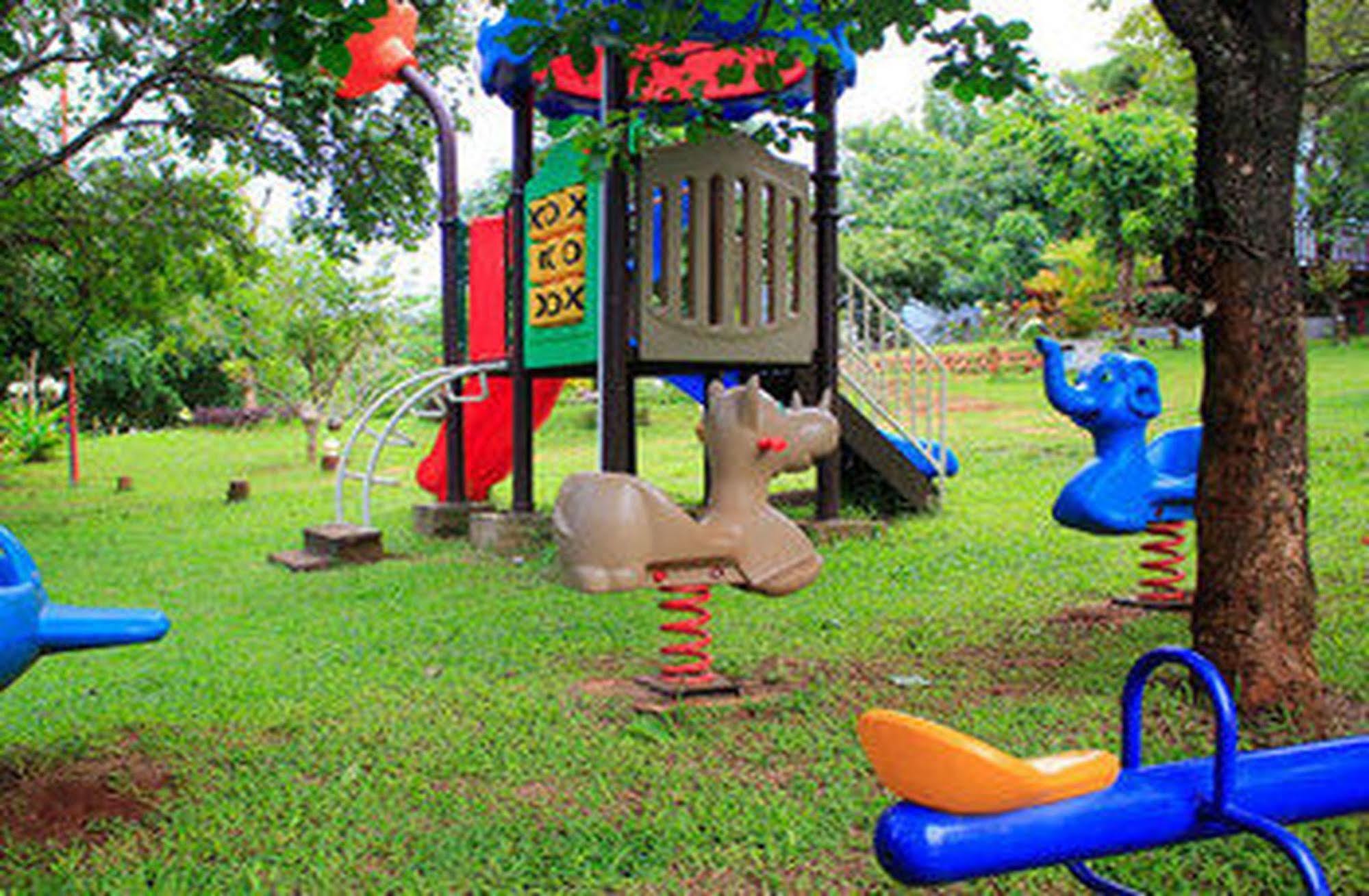 Mayura Hill Resort Senmonorom Exterior foto